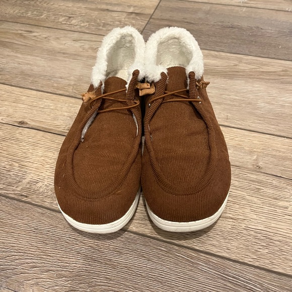 Brown Fuzzy Slipper - Picture 2 of 3